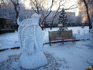 Изготовление фигур из снега 