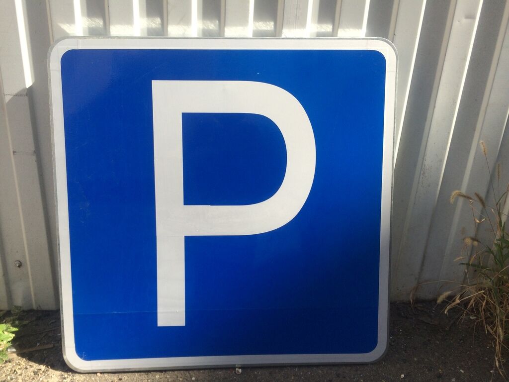Знак дорожный 6.4 "Парковка (парковочное место)"