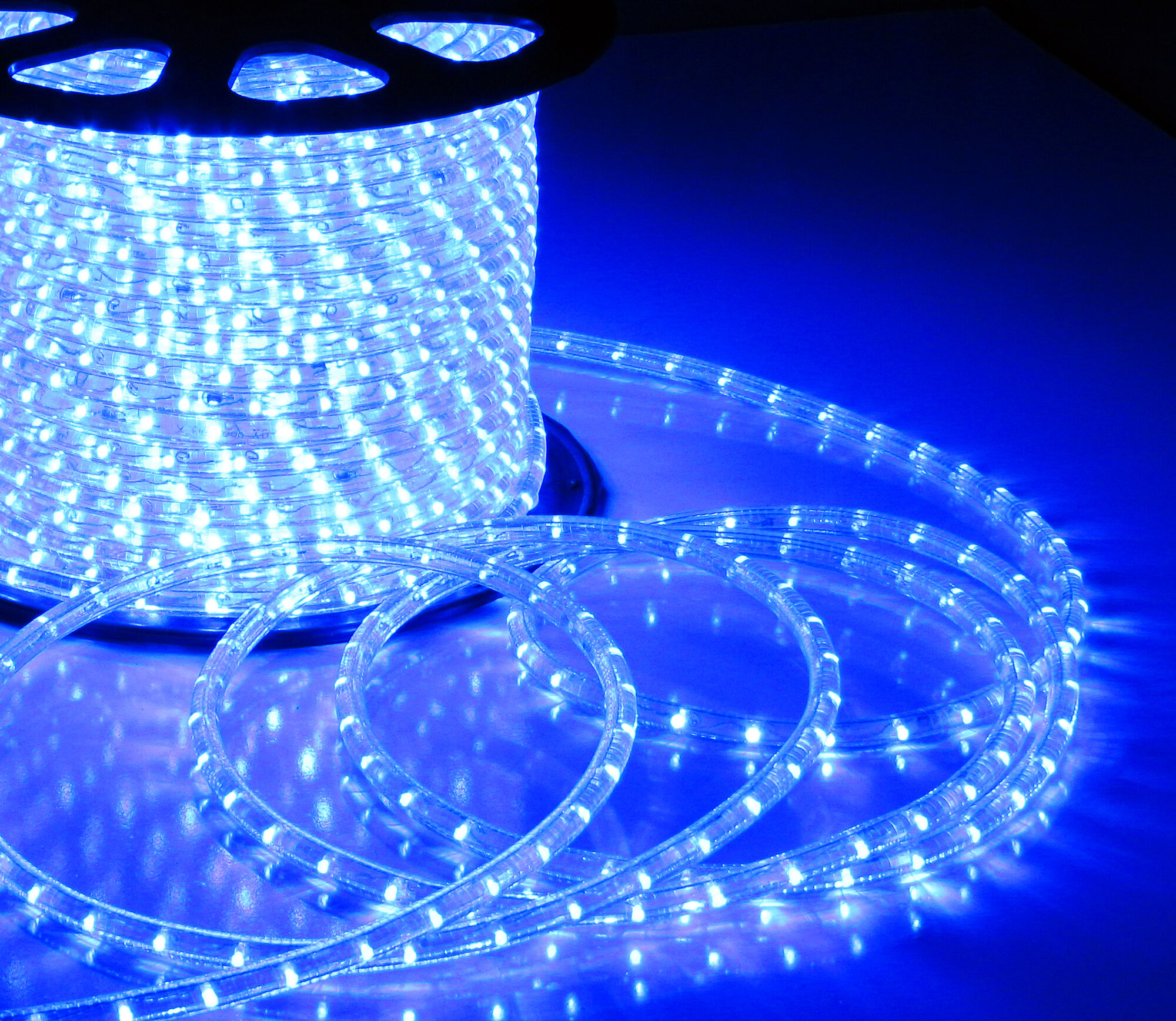 Дюралайт LED с динамикой, синий, 220V, D13 мм, бухта 100м LED-XD-5W-100M-240V-K/2,77CM-B,16мм, (4м) (FS-001342)