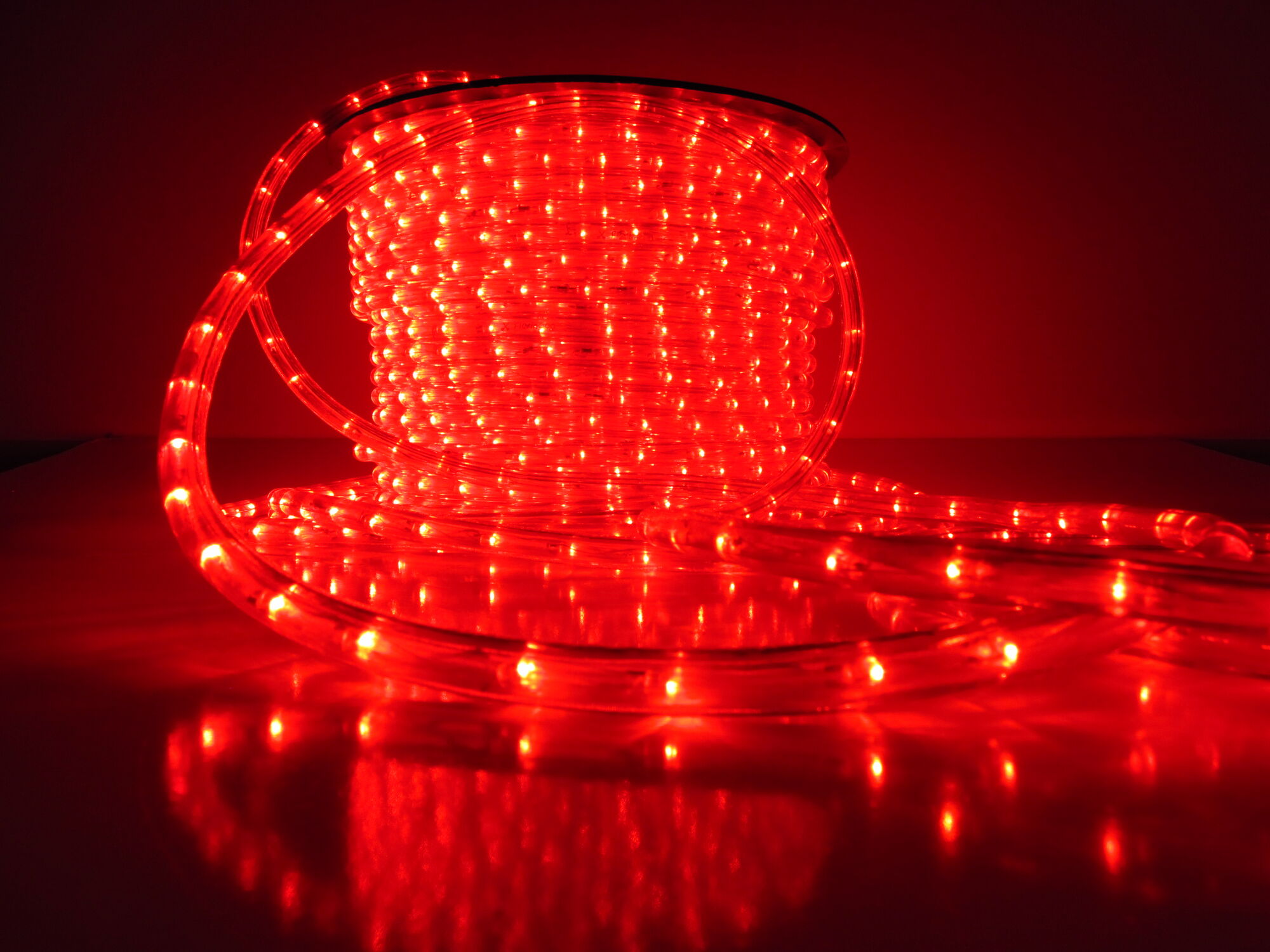 Дюралайт LED фиксинг, красный, 220V, D13 мм, бухта 100м, кратность 3.3 LED-DL-2W-ф13-2.77-100M-240V (FS-00001514)