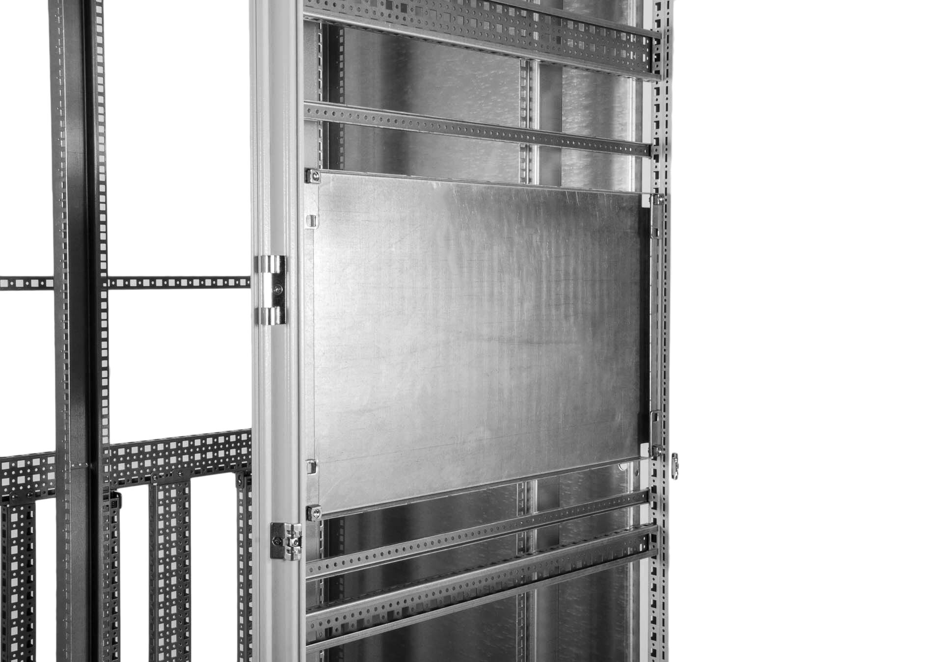 Панель монтажная секционная 1100 × 400 для шкафов EMS ширина/глубина 500 и 1200 мм Elbox EMS-SMP-1100.400
