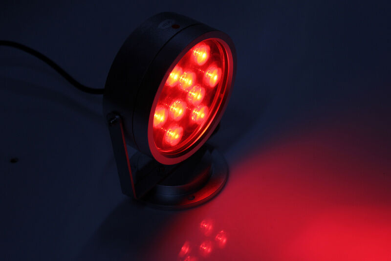 HPRO-003A-R ,красный, 9 светодиодов, 9W, 12V, алюминиевый корпус, 15-30 м освещение, 130*158 мм, угол освещения 20-30гр.