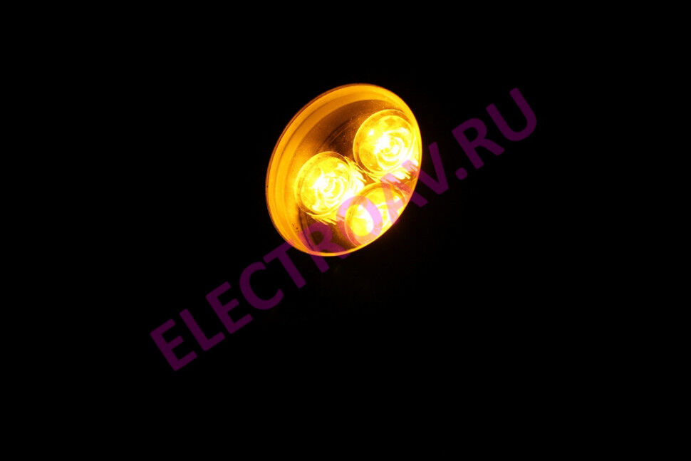 G-DT02-Y 12V, жёлтый точечный LED прожектор поворотный на кронштейне, 3 LED CREE/1W, 3W, световой поток 330лм, 110лм/W,