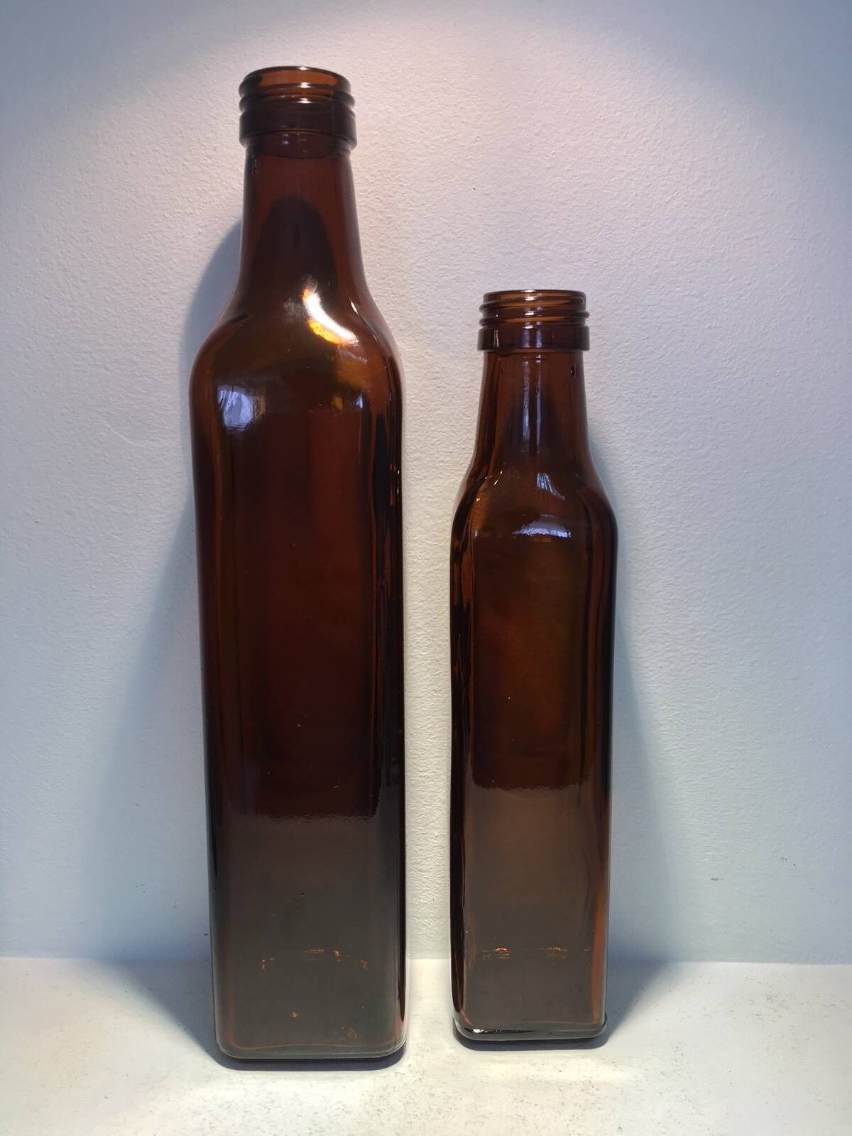 Бутылка масляная 0.250 л. темное стекло